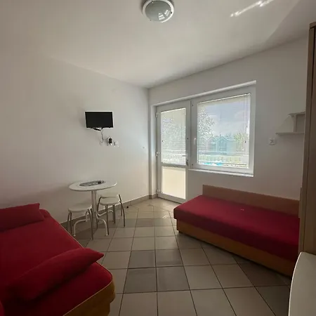 Dzika Roza Rum i privatbostad Karwia